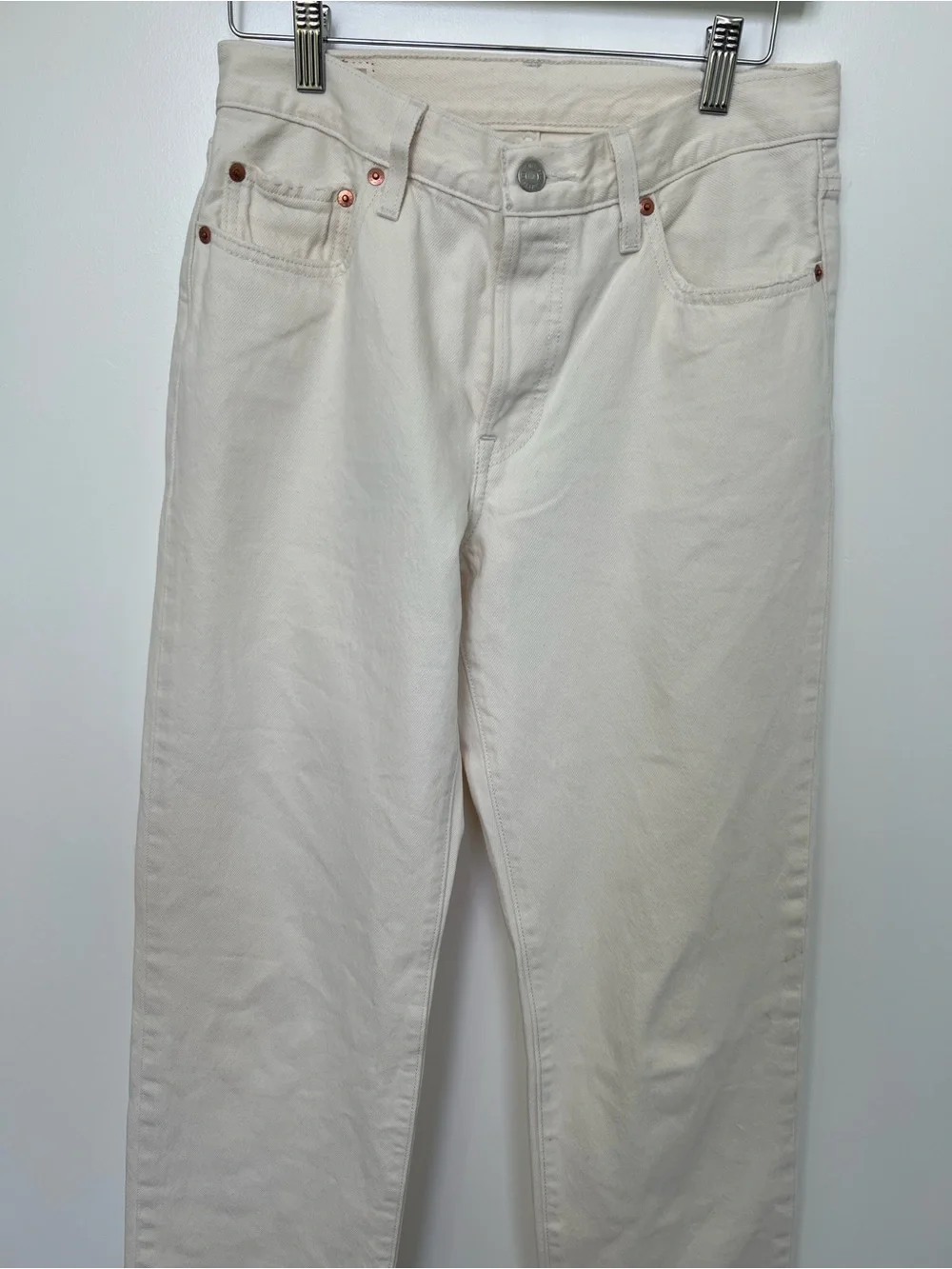 Levi’s 501 90’s Women's mid rise jeans ecru/ white